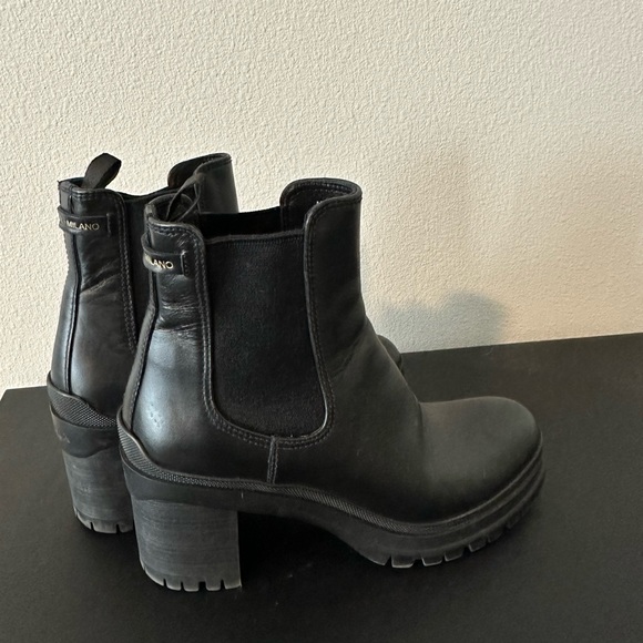 Prada, Lug Sole Boots - Picture 5 of 7